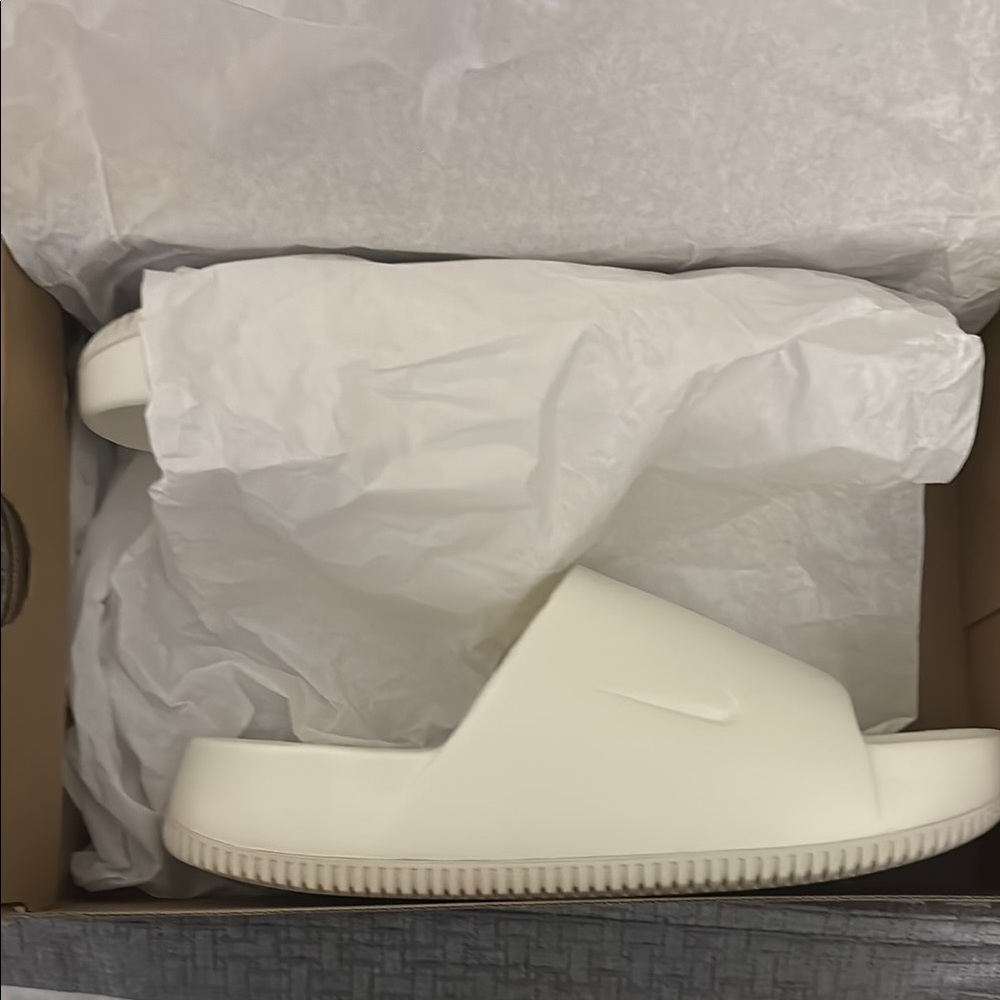 Nike Calm Slide Cream Size 10